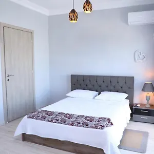 דירה Damias, סלוניקי