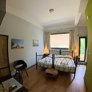 3* Penzion Rentrooms