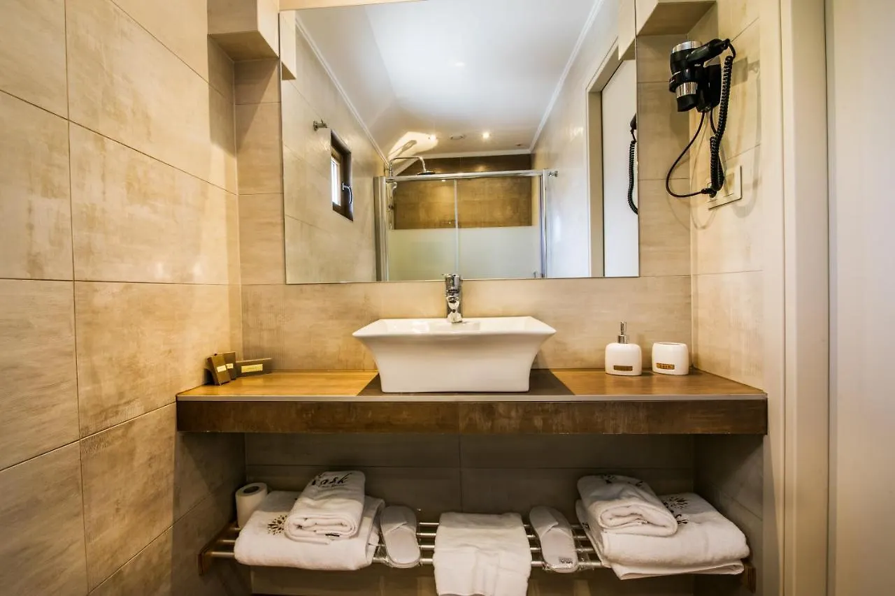 Ask Cozy Rooms Thessaloniki Greece